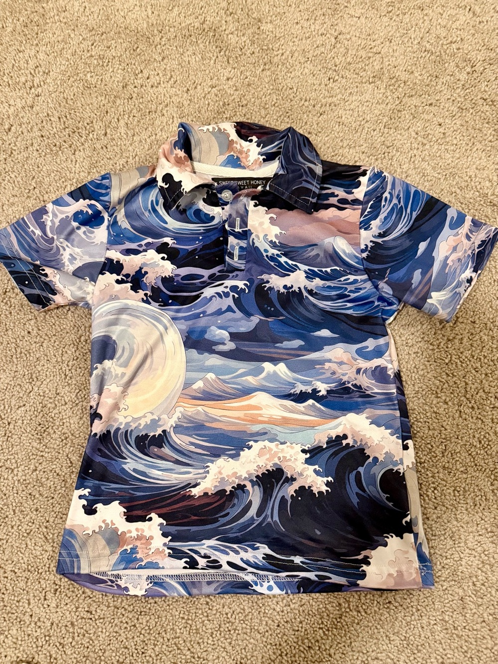 Sweet sweet honey Hawai’i great wave polo shirt 4t
